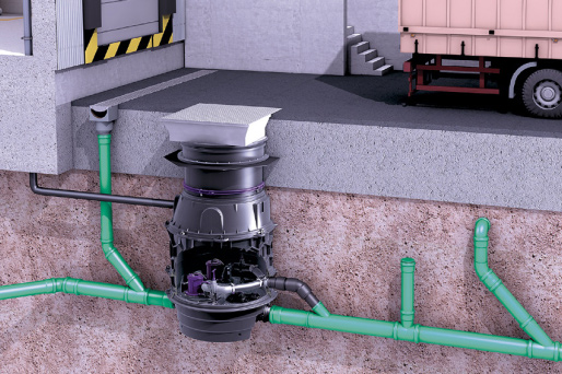 Einbaudarstellung Hybrid-Hebeanlage Ecolift XL Laderampe mit großer Außenfläche, die über eine Hybrid-Hebeanlage Ecolift XL entwässert wird.