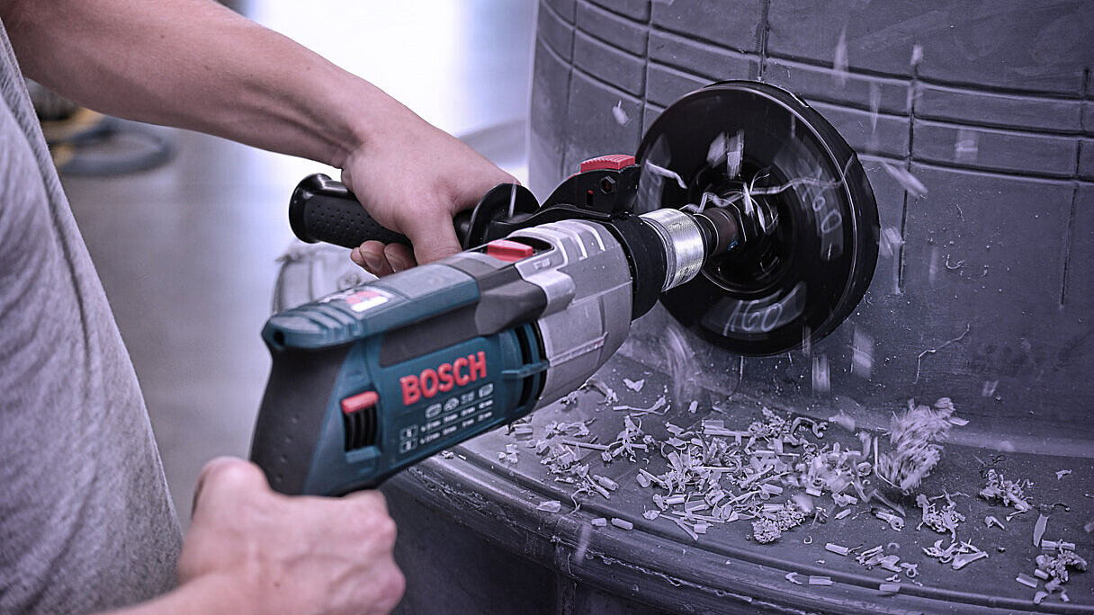 Kundenindividuelle Anfertigungen bei KESSEL Kundenindividuelle Anfertigungen bei KESSEL